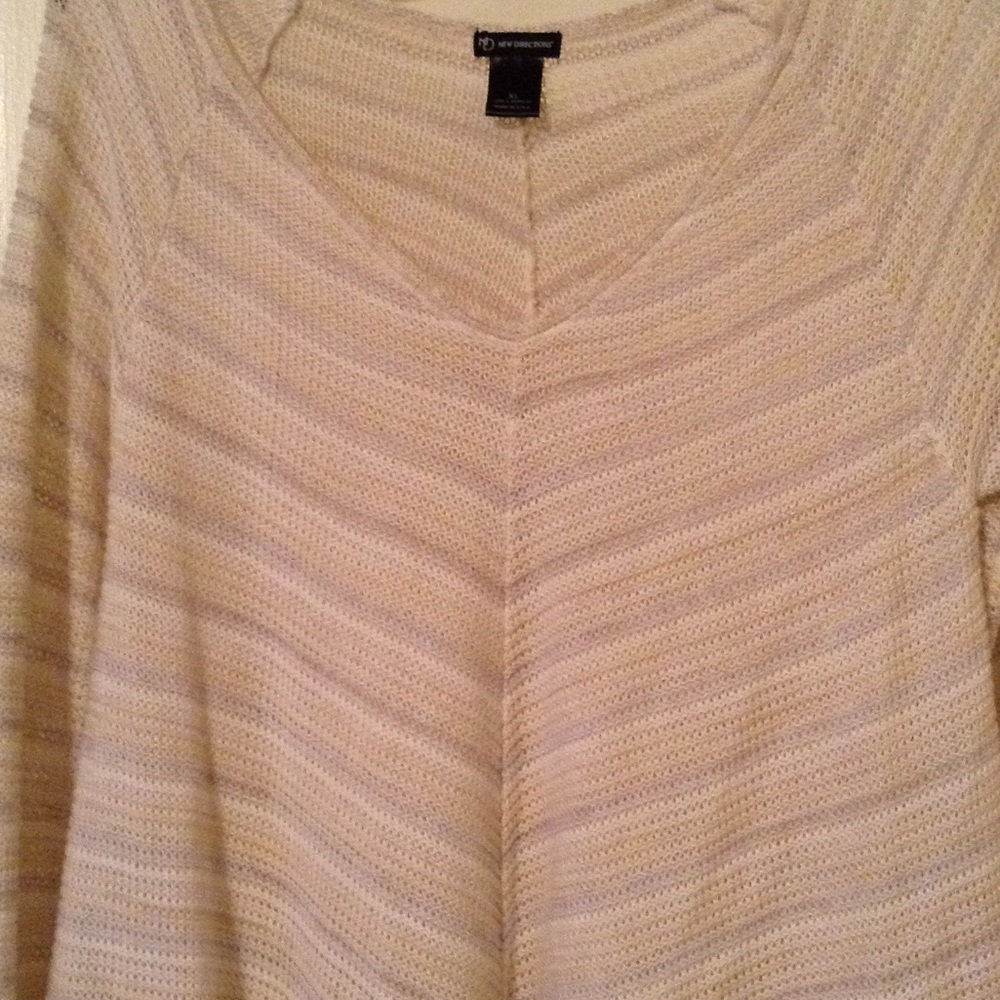 Lightweight sweater - Picture 2 of 2